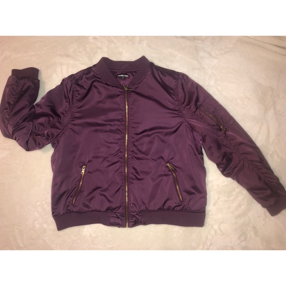 Bomber Jacket - Picture 2 of 6